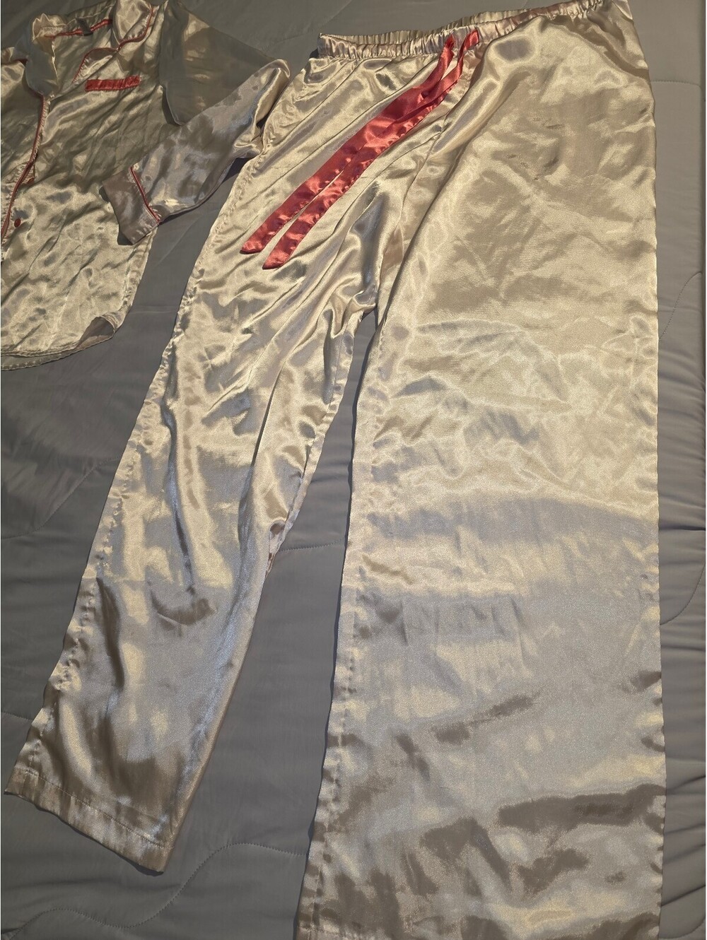 Jennifer Lopez Silky Satin Pajama Set Womens M - Ivory Sleepwear Loungewear